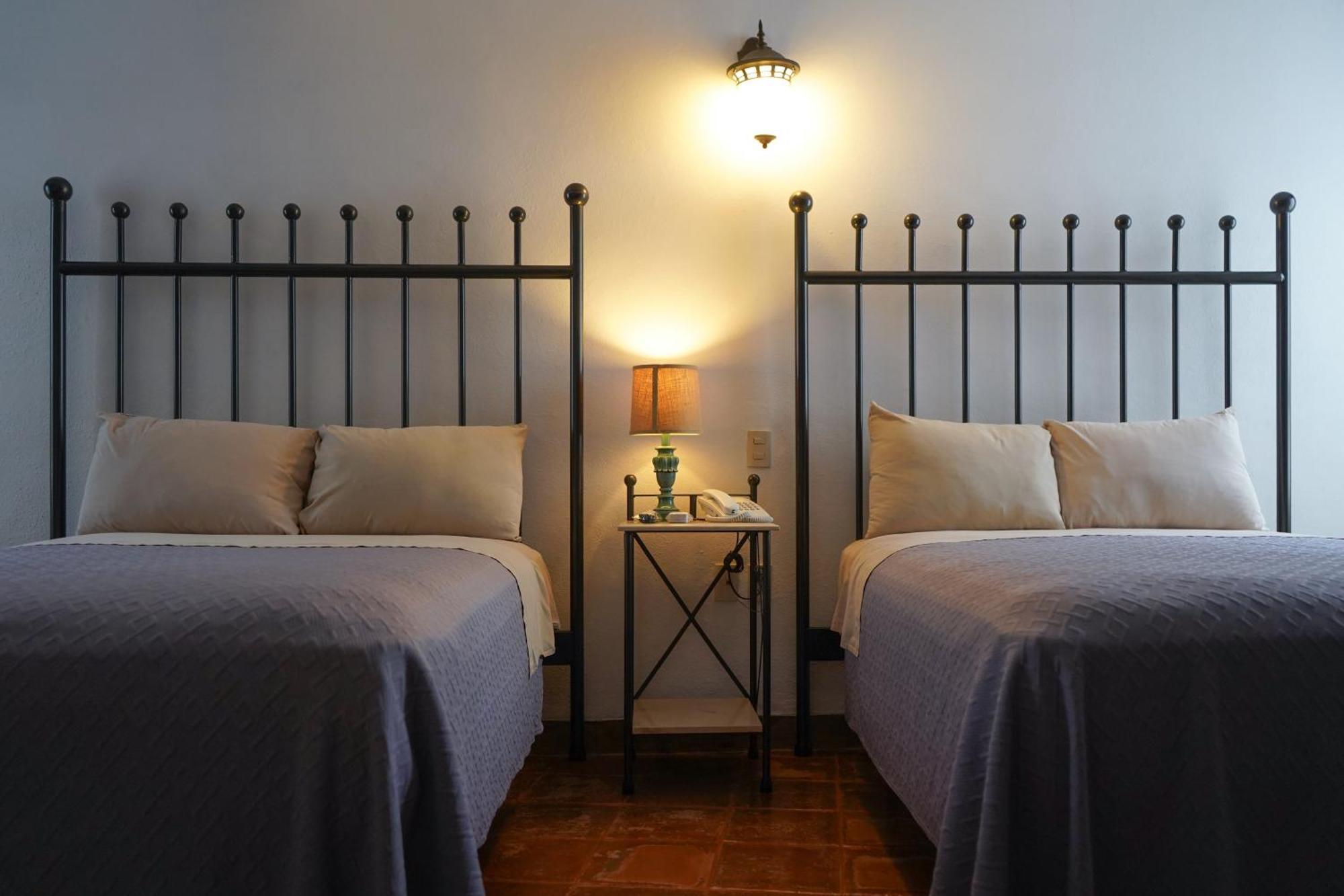 Hotel Real De Leyendas Guanajuato Bagian luar foto